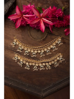 Exquisite Kundan Chand Biya Pearls Drops Anklets - Elegant Traditional Design - Image 2