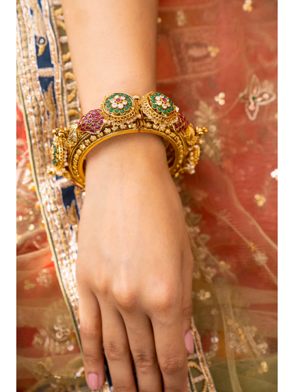 Exquisite Red & Green Kundan Flower Kada with Pearls (2.4,2.6) single piece only